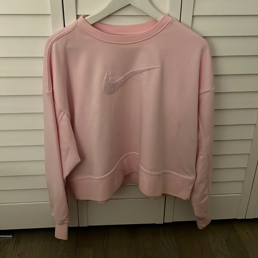 Nike sweater any question please let me know